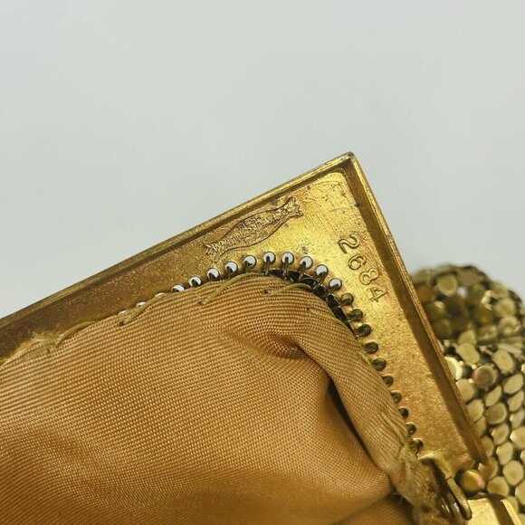 Vintage Whiting & Davis #2684 gold tone metal mesh coin purse kiss clasp (X3) - Picture 9 of 12